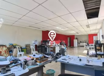 Galpão 350m² com 3 pavimentos - Ipiranga