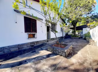 Casa com 3 dormitórios à venda, 273 m² por R$ 790.000 - Praça Seca - Rio de Janeiro/RJ