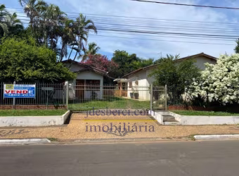Casa / Sobrado no Centro em Holambra