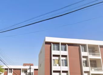 Lindo apartamento, pronto pra morar, na Avenida Tefé, condomínio Kaui. 215.000,00. A VISTA.