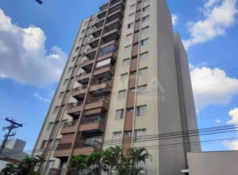 Apartamento de 3 dormitórios com garagem à venda e locação no Centro de São Carlos