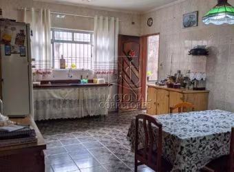 Sobrado com 3 dormitórios à venda, 125 m² por R$ 692.000,00 - Jardim Ana Maria - Santo André/SP