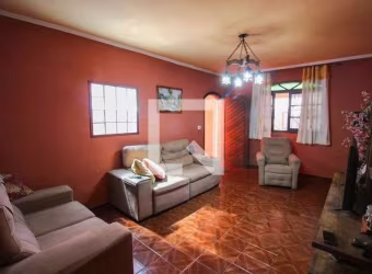 Casa à Venda - Vila Jacuí, 3 Quartos,  240 m2