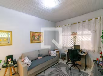 Casa à Venda - Liberdade, 2 Quartos,  126 m2