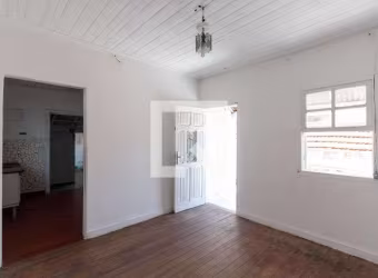 Casa à Venda - Vila Ré, 2 Quartos,  152 m2