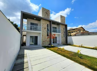 Casa duplex à venda no Eusébio