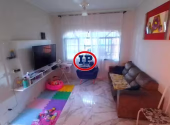 Casa com 2 dorms, Caiçara, Praia Grande - R$ 420 mil, Cod: 8107