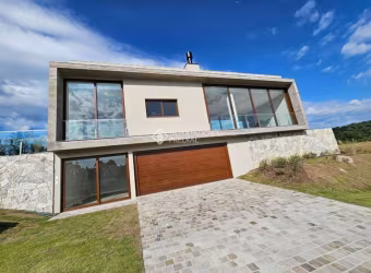 Casa com 3 quartos à venda na CIRCULAÇÃO 1, 550, Centro, Gramado, 322 m2 por R$ 4.339.000