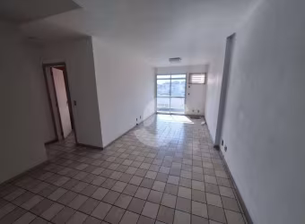 Apartamento com 1 quarto com varanda e vaga em Icaraí - Niterói/RJ