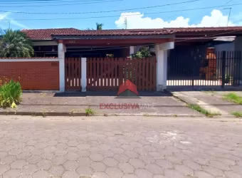 Casa com 3 dormitórios à venda, 180 m² por R$ 620.000,01 - Martim de Sá - Caraguatatuba/SP