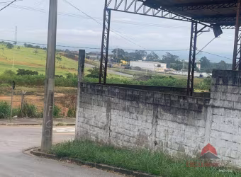 Excelente área de 2.330 m², próximo a Rodovia Presidente Dutra.