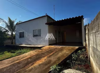 Vendo chácara de 1000m²com excelente localização.