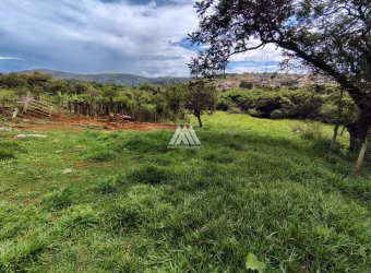 Alugo terreno em Itatiaiuçu de 2.200m² com excelente localização.