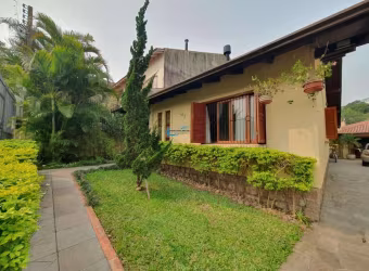 Casa com 3 quartos, 185m², à venda em Porto Alegre, Chácara das Pedras