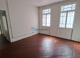 Imóvel Comercial para Locação ? 120m² | 8 Salas | Liberdade ? São Paulo/SP