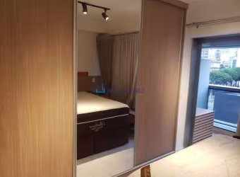 Apartamento tipo Studio com sacada, alto padrão na Praça República