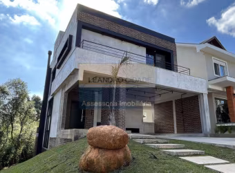 Casa de condomínio 3 dormitórios à venda no Bairro Condomínio Buena Vista com 286 m² de área privativa - 2 vagas de garagem
