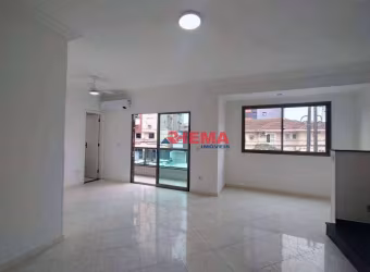 Sobrado com 3 dormitórios à venda, 197 m² por R$ 1.070.000,00 - Embaré - Santos/SP