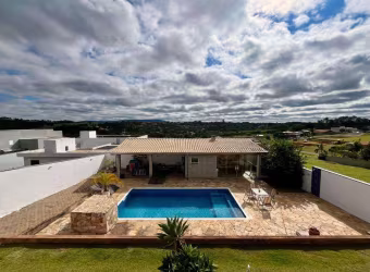 Casa à venda em Araçoiaba da Serra, Village Ipanema, com 3 suítes, com 220 m²