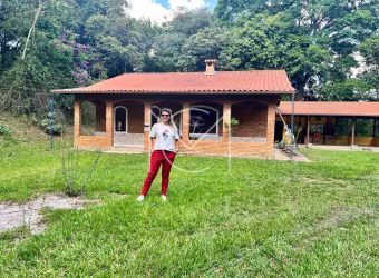 SÍTIO COM 03 QUARTOS COM 01 SUÍTE NO CONDOMÍNO NOSSA FAZENDA EM ESMERALDAS