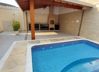 Linda casa alto padrão com 4 suítes no Flórida- Praia Grande-SP