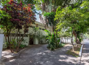 Casa com 6 quartos à venda na Avenida São Gualter, 1409, Alto de Pinheiros, São Paulo, 447 m2 por R$ 3.100.000