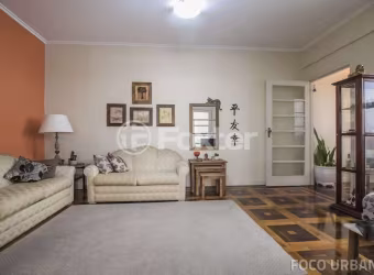 Apartamento com 3 quartos à venda na Avenida Independência, 1184, Independência, Porto Alegre, 123 m2 por R$ 480.000