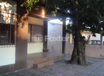 Casa com 3 quartos à venda na Avenida da Cavalhada, 6550, Cavalhada, Porto Alegre, 117 m2 por R$ 640.000