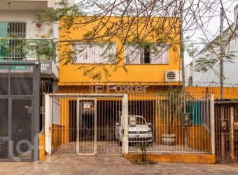 Casa com 3 quartos à venda na Rua Arabutan, 647, Navegantes, Porto Alegre, 240 m2 por R$ 950.000