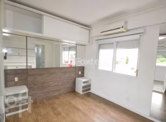 Apartamento com 2 quartos à venda na Rua Brasil, 1375, Centro, Canoas, 58 m2 por R$ 441.000