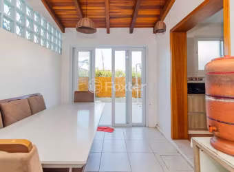 Casa em condomínio fechado com 3 quartos à venda na Avenida Cai, 686, Cristal, Porto Alegre, 118 m2 por R$ 595.000