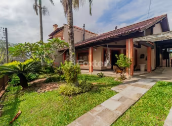 Casa em condomínio fechado com 3 quartos à venda na Rua Pitangueiras, 169, São Lucas, Viamão, 167 m2 por R$ 900.000