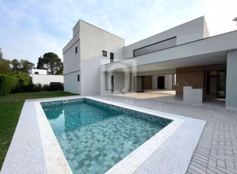 Sobrado à venda no Condomínio Residencial Lago Azul- Araçoiaba da Serra