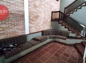 Casa térrea em ótima localização, no Jardim Irajá, 4 dormitórios sendo 1 suíte .