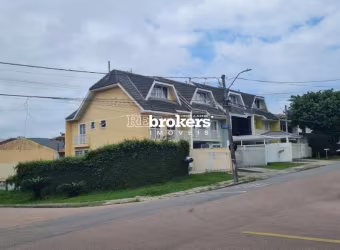 Casa Sobrado,  4 Quartos,  3 Vagas, a Venda, no Bairro Xaxim, em Curitiba. REbrokers