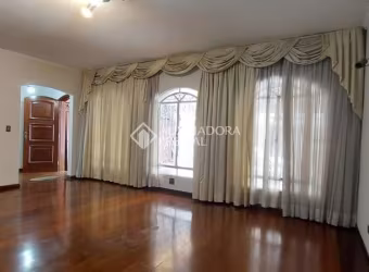 Casa com 3 quartos à venda na Rua Cafelândia, 81, Nova Petrópolis, São Bernardo do Campo, 540 m2 por R$ 2.160.000