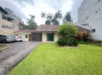 Casa comercial com 1 sala à venda na Escola Agrícola, Blumenau , 125 m2 por R$ 1.900.000