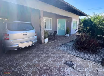 Casa com 3 quartos à venda no Velha Central, Blumenau  por R$ 745.000