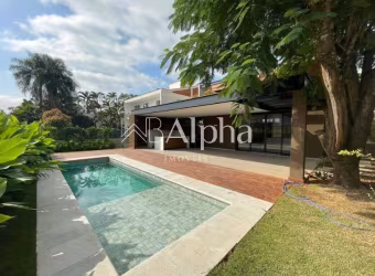 Casa à venda no Residencial Alphaville 1 em Barueri - SP