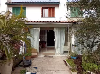 Sobrado 02 Dorm à venda no Bairro CAPÃO NOVO com 78 m² de área privativa - 1 vaga de garagem