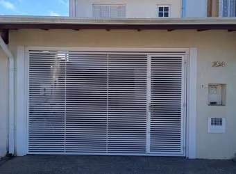 Casa para venda com 3 dormitórios no Jardim Rubi em condomínio fechado