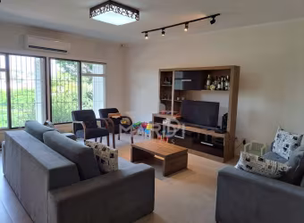 Casa com 5 quartos à venda na Rua Teixeira de Carvalho, 207, Medianeira, Porto Alegre por R$ 950.000