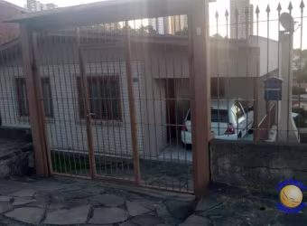 Casa com 3 quartos à venda no Universitário, Caxias do Sul , 130 m2 por R$ 370.000