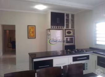 Lindo sobrado com 4 dormitórios e 1 suíte e 2 vagas cobertas