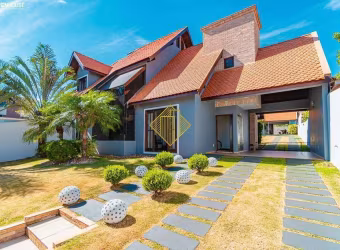 Sobrado à venda, 2 quartos, 3 suítes, com piscina, Centro - Toledo/PR