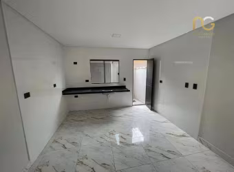 Casa com 2 dormitórios à venda, 50 m² por R$ 340.000,00 - Aviação - Praia Grande/SP