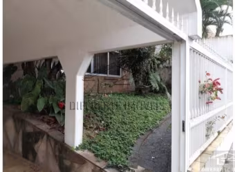 Sobrado a Venda 250m² com 4 dorm. 2 vagas - Vila Ema