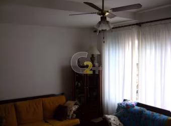 Casa a venda em Perdizes, 3 quartos sendo 1 suíte e 6 vagas de garagem