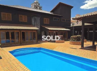 Sobrado com 3 dormitórios à venda, 593 m² por R$ 2.800.000,00 - Vila Flores - Franca/SP