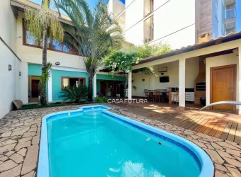Casa com 4 dormitórios à venda, 270 m² por R$ 1.100.000,00 - Aero Clube - Volta Redonda/RJ